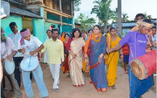 Ms Hemlata Kheria, Member, NCW visited Khurda district, Odisha