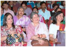 Mrs. Mamta Sharma, Chairperson NCW accompanied by Dr. Charu WaliKhanna, Member, NCW attended a Jan Sunwai Programme organized by the NGO Hamari Priyadarshini Ek Vichar at Bhopal, Madhya